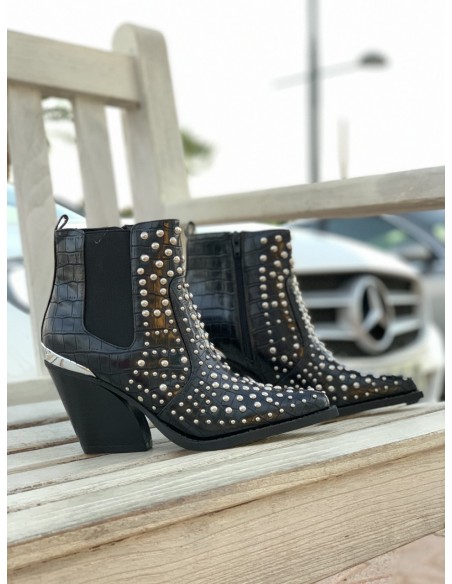 Botines Texas tachas