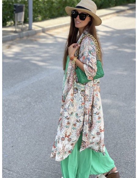 Kimono beis con estampado
