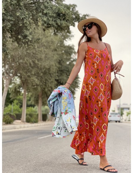Vestido naranja estampado geométrico
