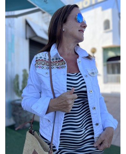 Cazadora denim blanca 2