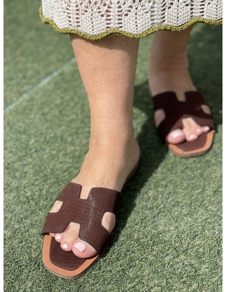 Sandalia H chocolate