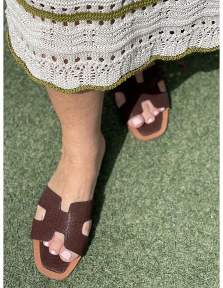 Sandalia H chocolate