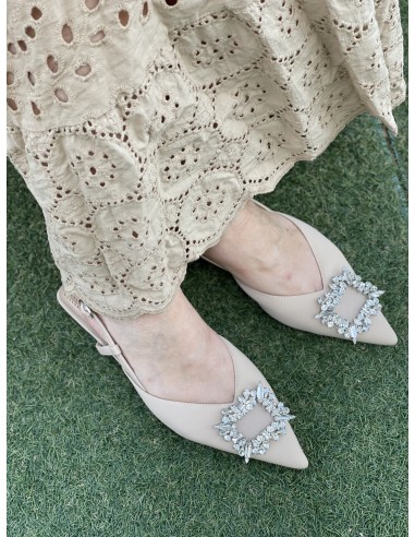 Sandalia  plana joya cruda