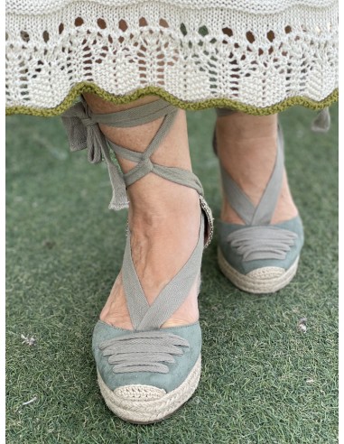Cuña kaki con  cintas kaki