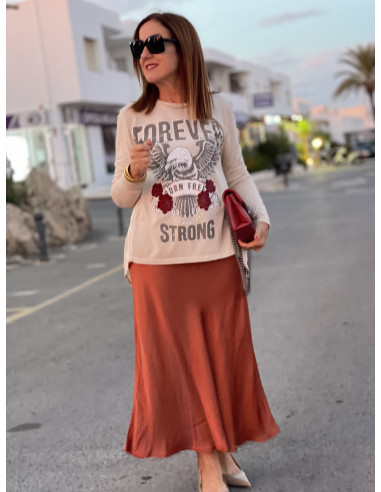 🦅 Camiseta cruda con Águila y Volante Trasero...
