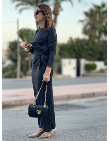 ✨ Vestido Metalizado en negro con Nudo Lateral