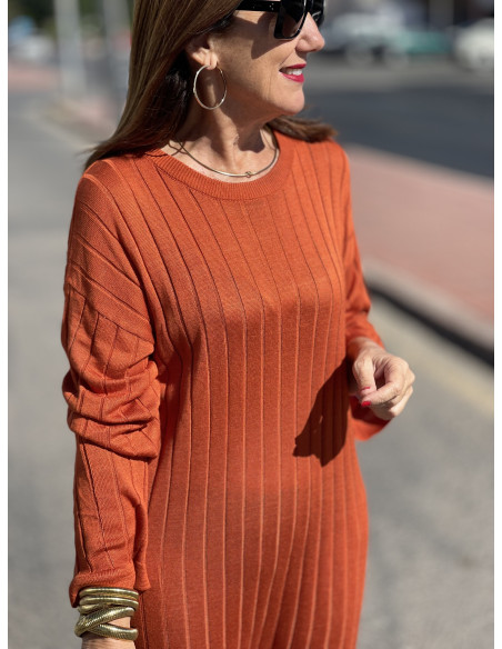 Vestido Largo Teja de Punto con Textura Única 🍂