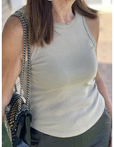 🌟 Camiseta Halter taupe | Versátil y Estilosa