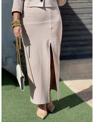 👗 Falda Lápiz en Camel con Abertura Frontal y...