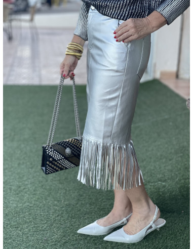 ✨ Falda Metalizada en Plata con Flecos