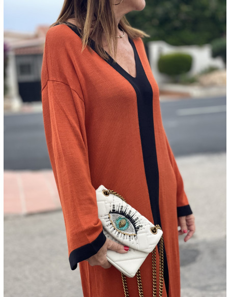 🖤 Vestido Asimétrico con Franja negro - Elegancia y Estilo Únicos