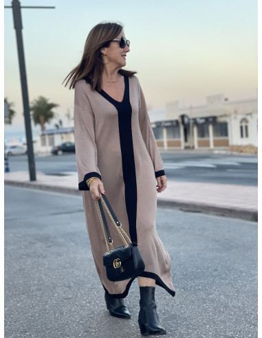🖤 Vestido Asimétrico taupe con negro- Elegancia...