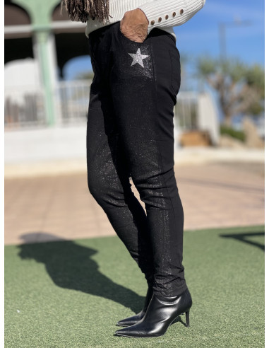 ✨ Pantalón Negro con Estrella Plateada |...