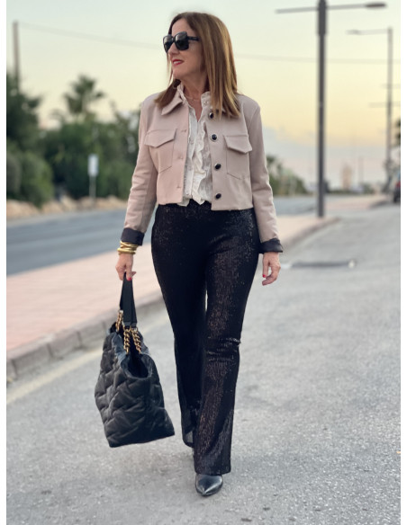 🌟 Pantalón de Lentejuelas Negro: Elegancia y Comodidad ✨👖