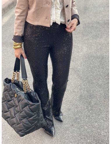🌟 Pantalón de Lentejuelas Negro: Elegancia y...