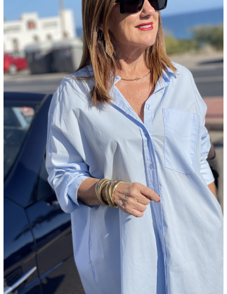 👗 Camisa Larga Asimétrica en Celeste - Versatilidad Infinita 🌟
