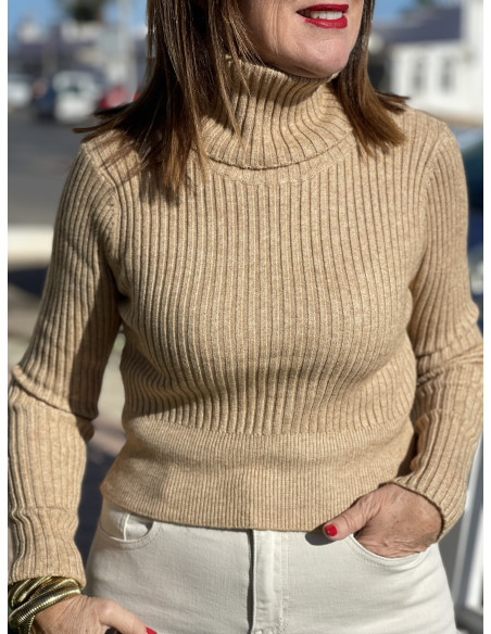 🍂 Suéter Canalé Cuello Alto en Camel 🐫