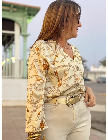 🌟Blusa Beis con Cadenas en Tonos Ocre: Elegancia y Versatilidad ✨