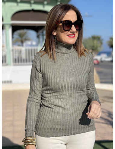 🌼 Suéter de Canalé en verde kaki 🌈