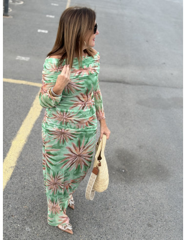 🌸 Vestido Bardot de Tul verde: Elegancia en...