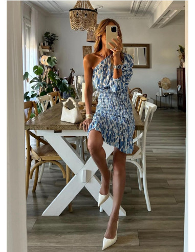 👗 Vestido Asimétrico Combinado: Elegancia en...