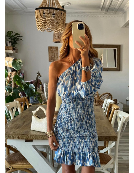 👗 Vestido Asimétrico Combinado: Elegancia en Contraste