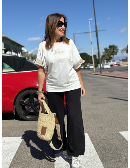 🌟 Camiseta Manga Corta "Happies" con Flecos en Camel