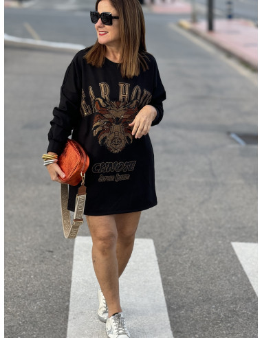 👗🐅✨ Vestido Negro con Tigre y Letras en Strass