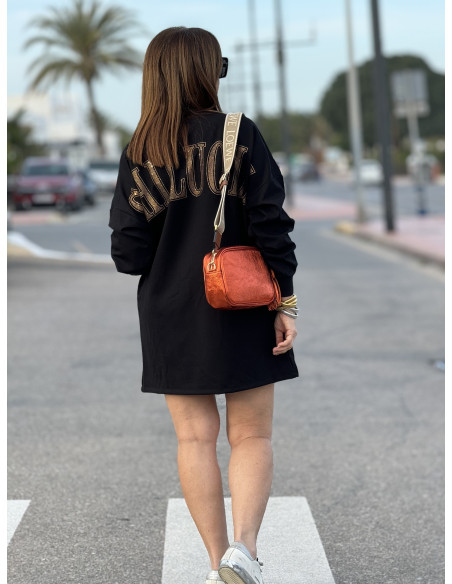 👗🐅✨ Vestido Negro con Tigre y Letras en Strass