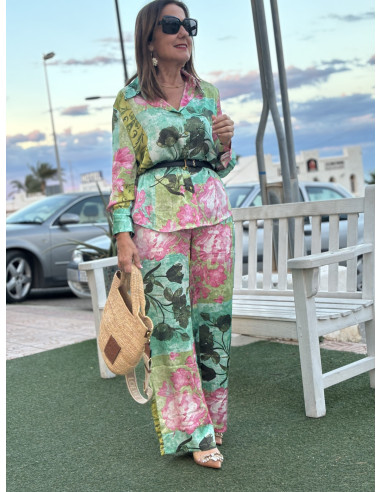 Conjunto Estampado: Flores en Verde y Rosa