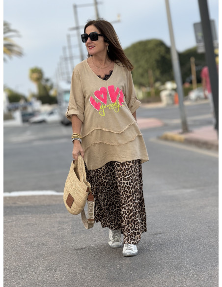 🌀 Camiseta Lino Zig-zag: LOVE en Tostado 🌀