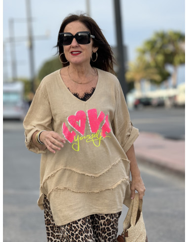 🌀 Camiseta Lino Zig-zag: LOVE en Tostado 🌀