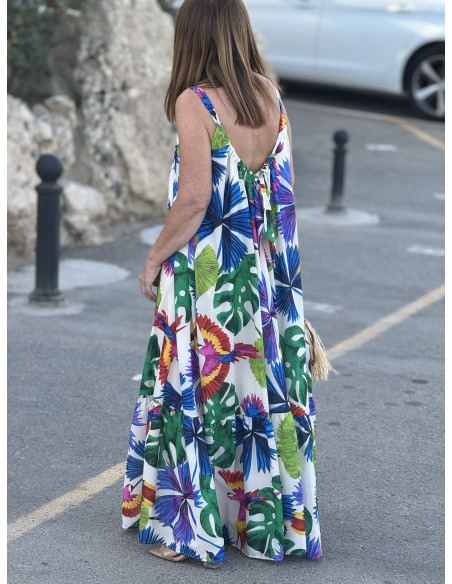 Vestido de Tirantes Blanco con Estampado Tropical 🌴🦜