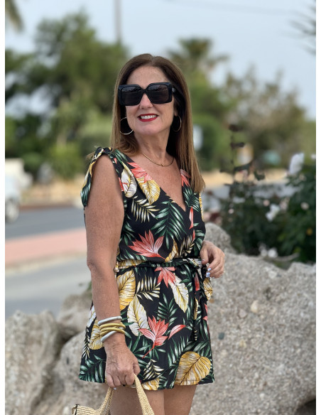 🌴 Mono Corto Negro con Estampado Tropical 🌴
