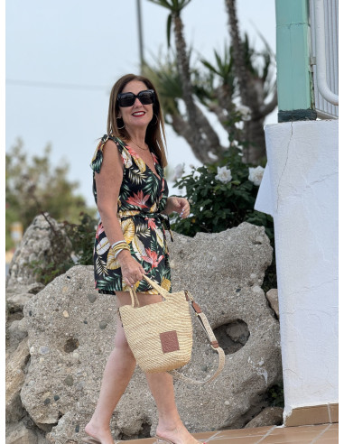 🌴 Mono Corto Negro con Estampado Tropical 🌴