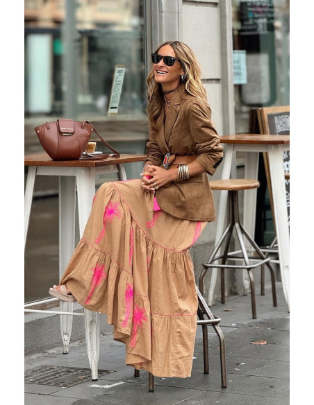 🌸✨ Falda Larga Bordada: Elegancia y Frescura 🌈