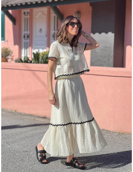 🌟 Conjunto de Dos Piezas de Rejilla en Color Crudo con Piculina Negra 🌟