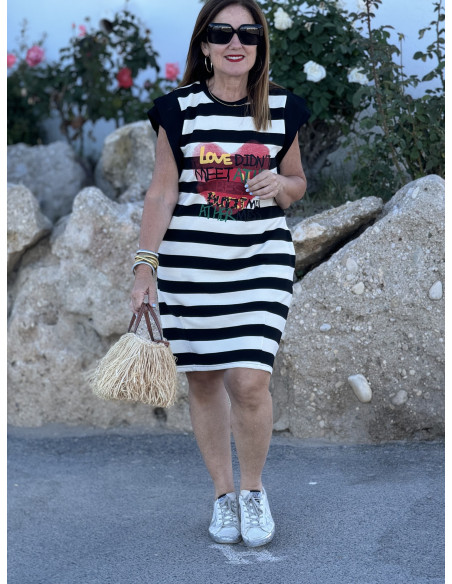 🖤 Vestido Combinado Crudo y Negro con Corazón de Grafitti 🖤