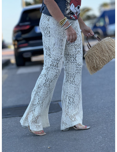 ✨ Pantalón de Encaje Crudo con Forro Estampado...