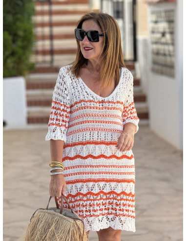 Vestido de Hilo en Crudo y Naranja con Escote...
