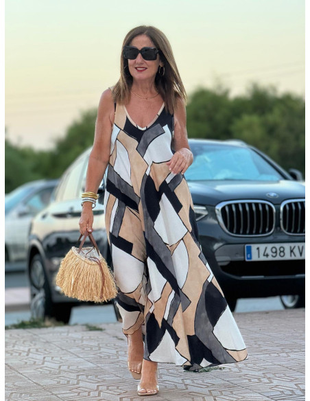 Vestido de Tirantes Evase con Estampado Geométrico en negro, blanco y camel