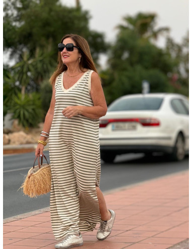 Vestido Navy en Crudo y Verde Kaki con Escote...