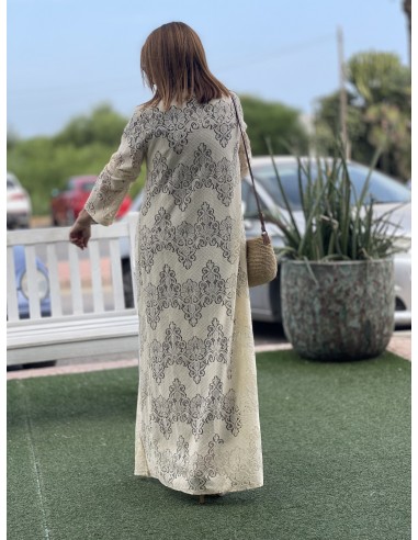 kimono de encaje en color beige