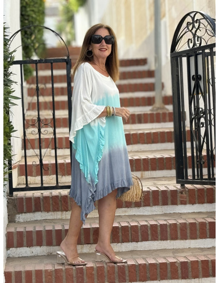 Vestido Tie Dye en Turquesa, azul plomo y blanco con Cuello Redondo
