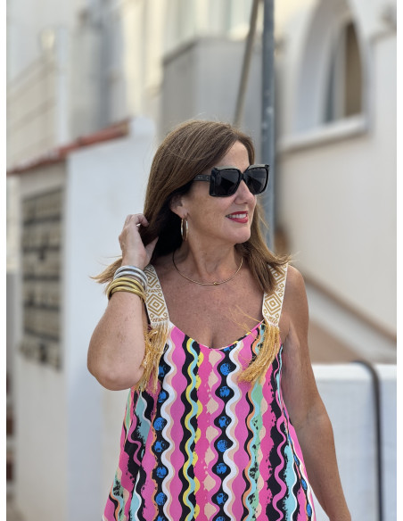 Vestido de Tirantes Bordado con Flecos y Estampado Colorido