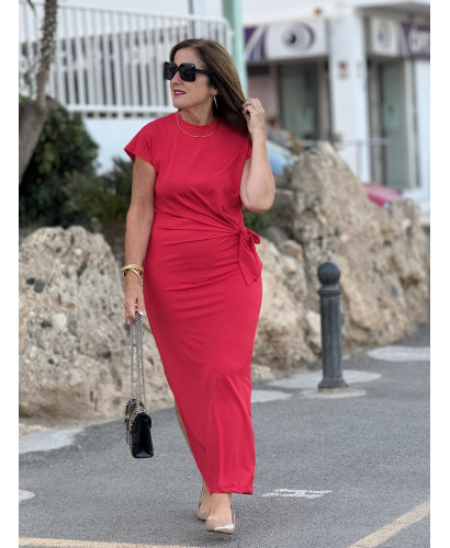 Vestido Rojo con Nudo Lateral y Abertura 2