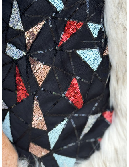 ✨ Chaleco Acolchado Negro con Lentejuelas y Detalles de Pelo Sintético 🖤