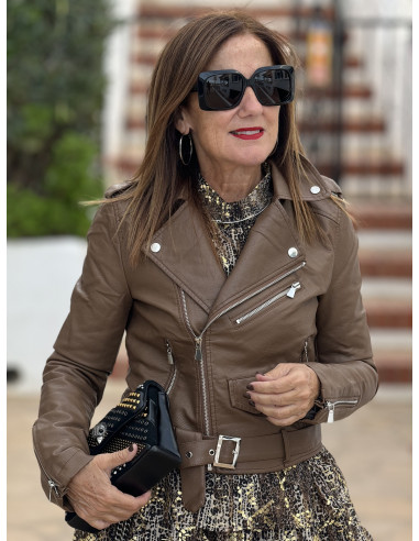 Chaqueta biker efecto piel chocolate