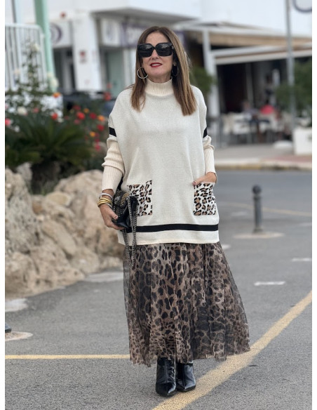 Suéter Tipo Capa con Cuello Chimenea y Bolsillos en Print 🍂