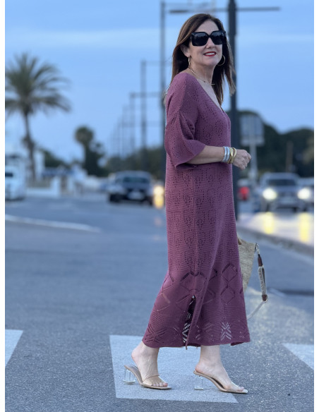 🌸 Vestido de Punto Rosa con Aberturas Laterales